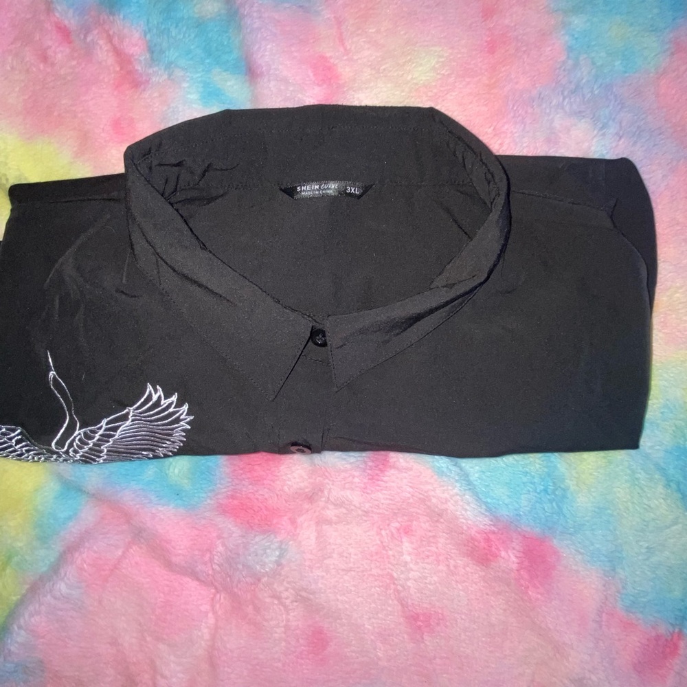 Black Long Sleeve Blouse By Shein size 3XL pre owned beautiful white embroidery - Picture 9 of 10